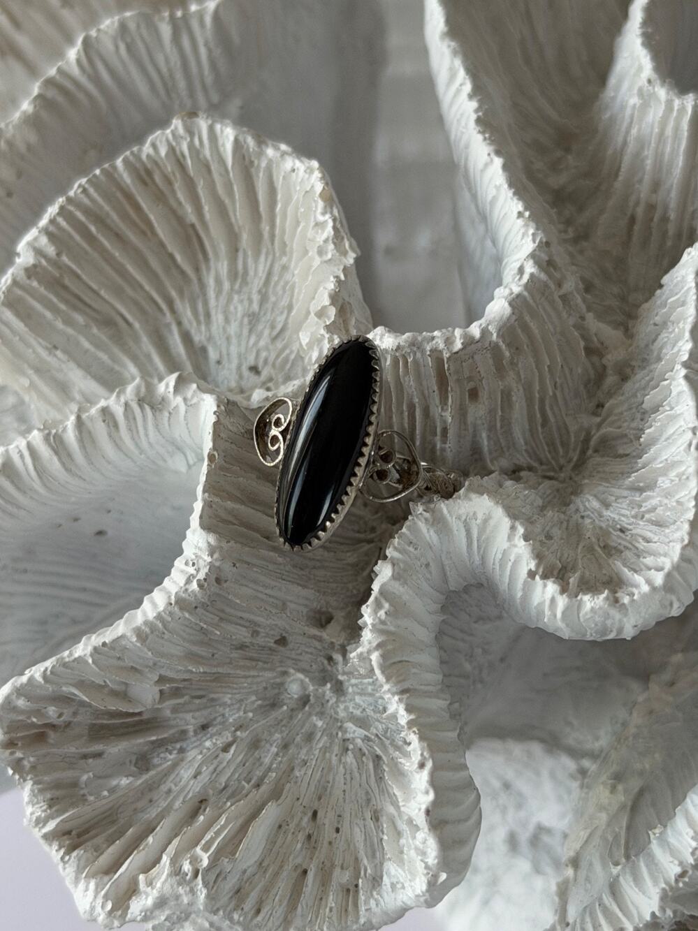 Vintage 925 Sterling Silver Black Onyx Ring Size 4